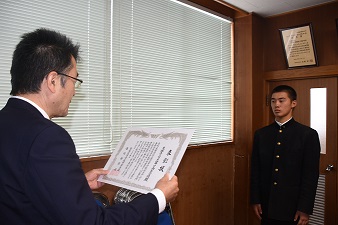 野球部員の横顔